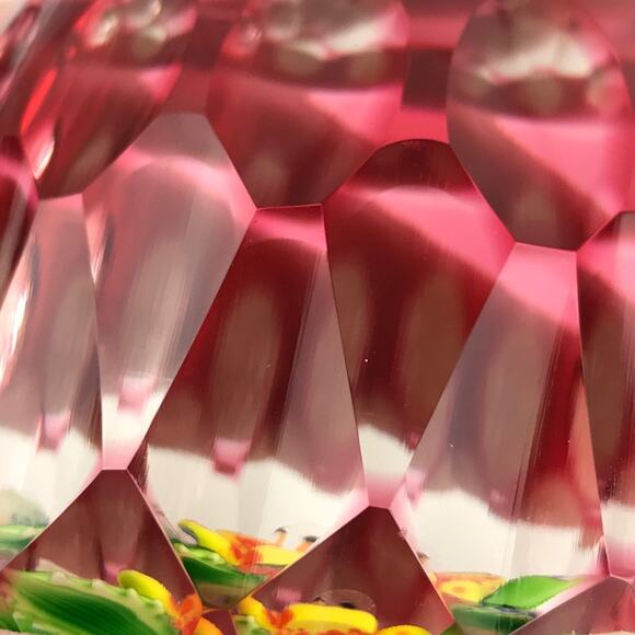 Perthshire 1994G Overlay Bouquet Lampwork Flower Geometric Faceting Paperweight - Picture 11 of 16